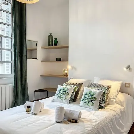 Emeraude - Yourhosthelper Apartment *